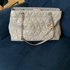 Michael kors tote handbag leather